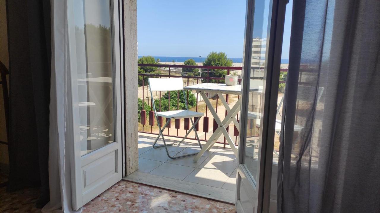 Blu House Apartment Monopoli Exterior foto
